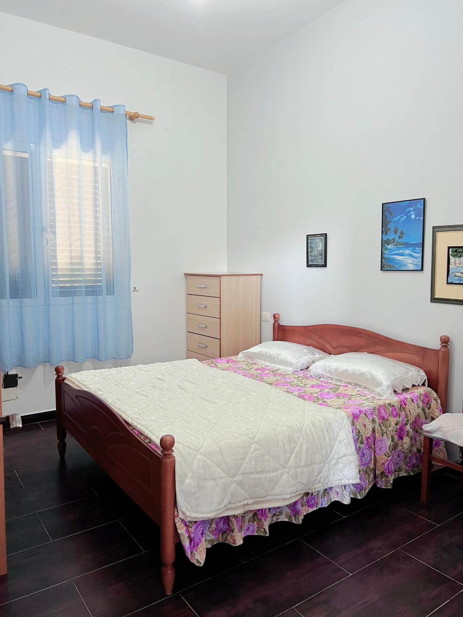 A&A House Guest House เบราท ภายนอก รูปภาพ